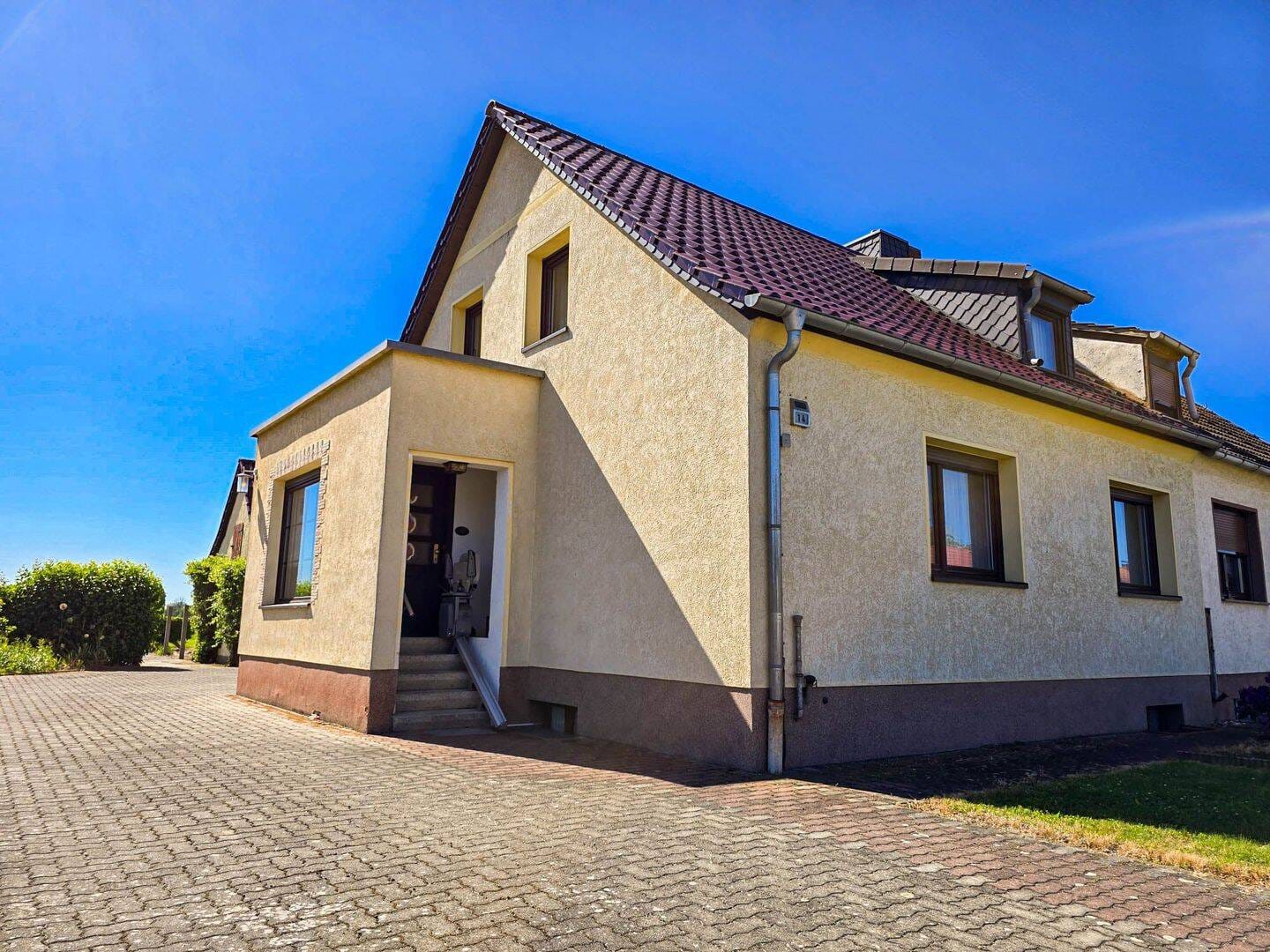 Immobilie in Oranienbaum-Wörlitz - Platz für die Familie: Doppelhaushälfte mit 1.109 m² Grundstück & freiem Blick - Bild 4