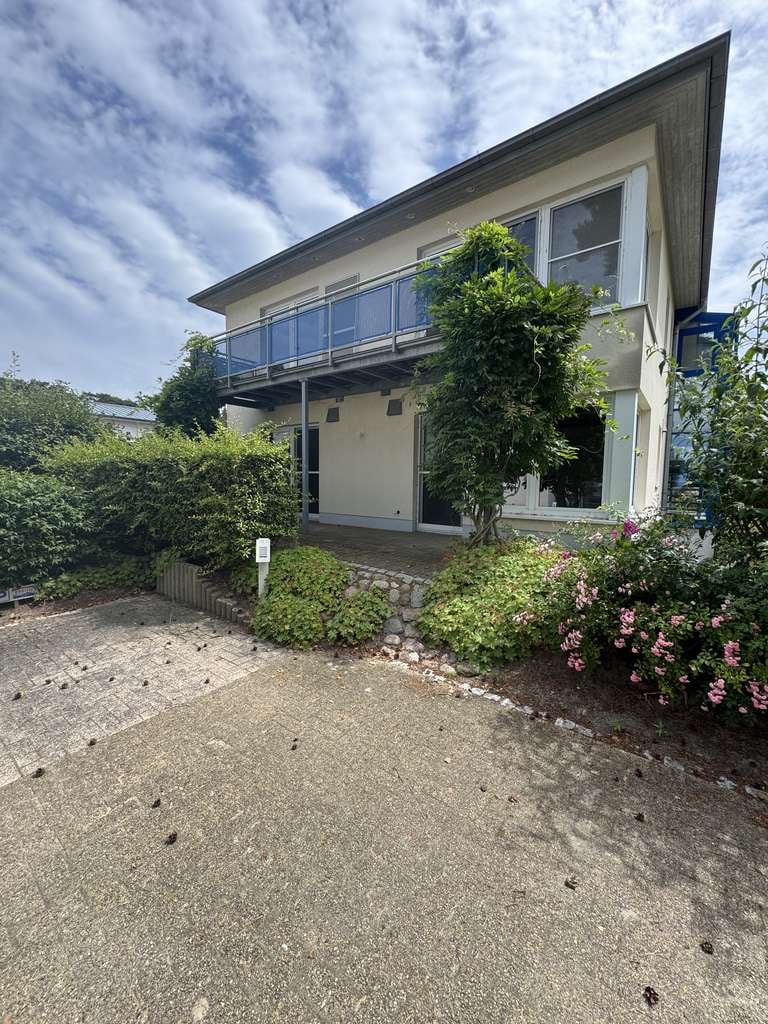 Immobilie in Lubmin - Wohnen wo andere Urlaub machen !!!  Wohn-und Geschäftshaus mit unverbaubarem Wasserblick!!! - Bild 3