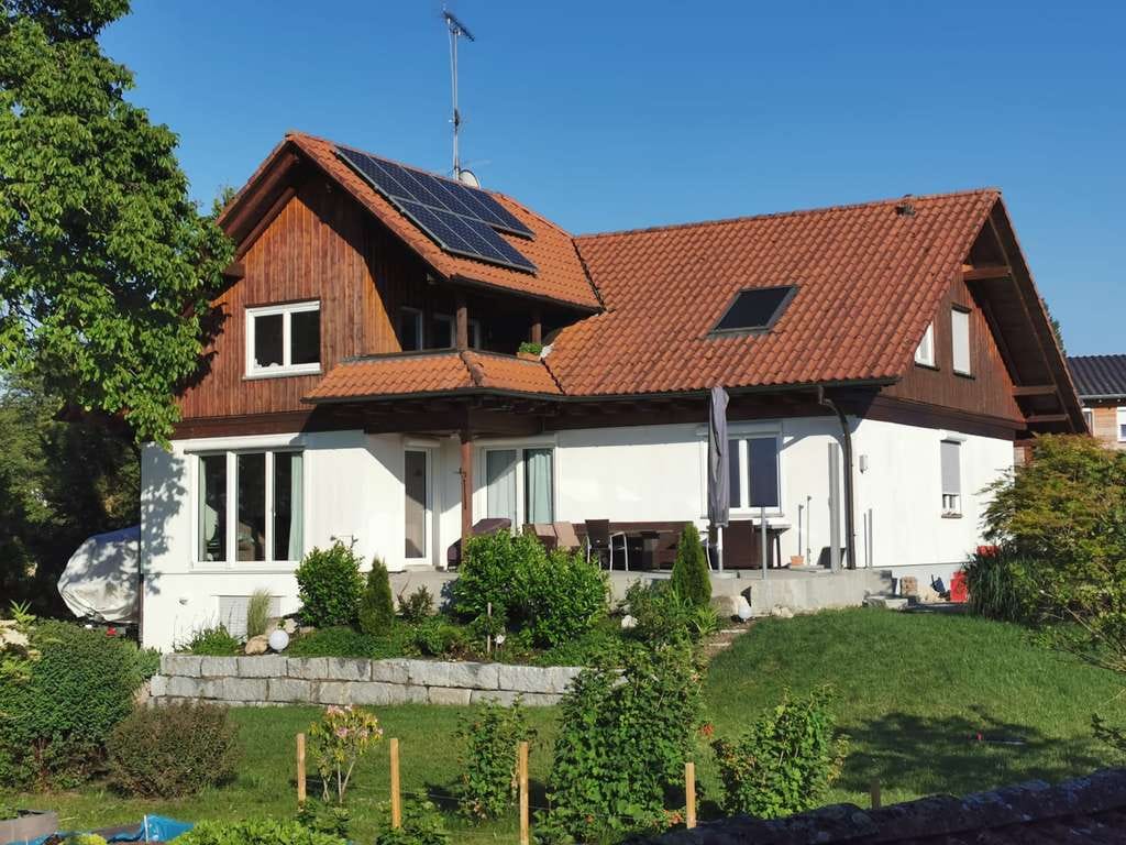 Immobilie in Moos - Landhausvilla mit drei abgeschlossenen Einheiten - Bild 1