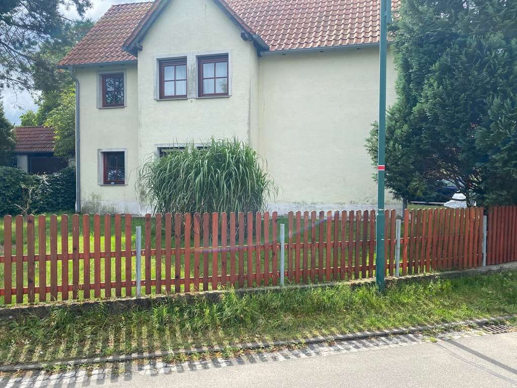 Immobilie in Großpösna - Große Erdgeschosswohnung in einem Zweifamilienhaus nähe Störmthaler See - Bild 2