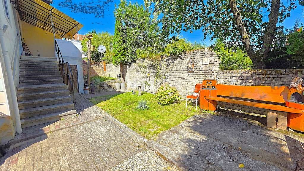 Immobilie in Sulzbach/Saar - Attraktives Einfamilienhaus mit Garten und Stellplatz in ruhiger Lage von Sulzbach - Bild 3