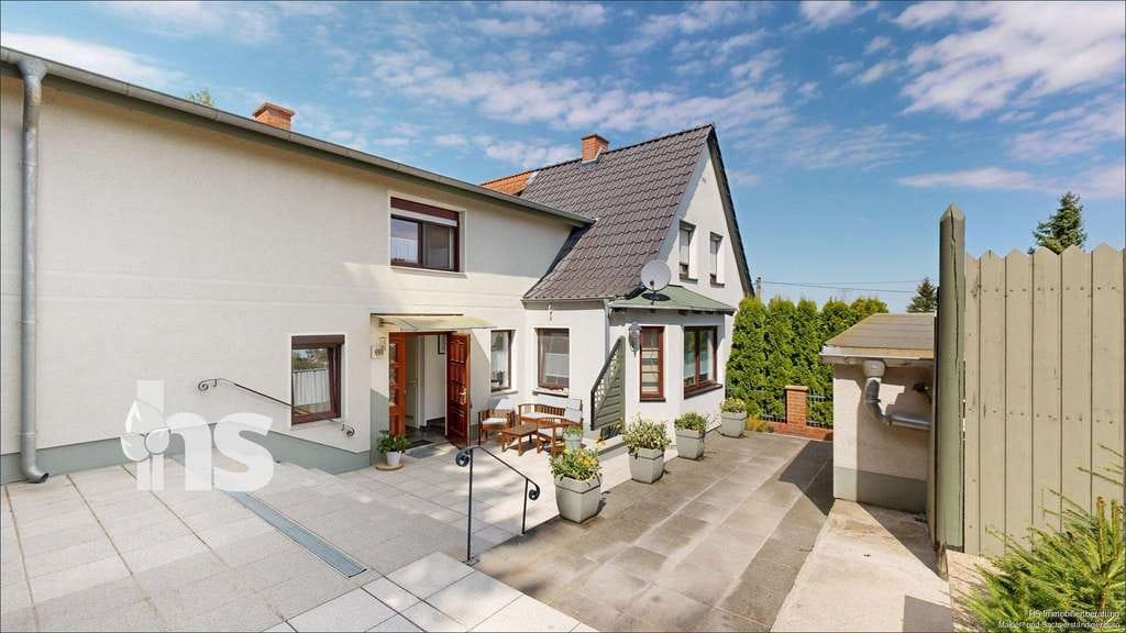 Immobilie in Klostermansfeld - Provisionsfrei: Doppelhaushälfte in Klostermansfeld mit besonderer Gartenanlage - Bild 3