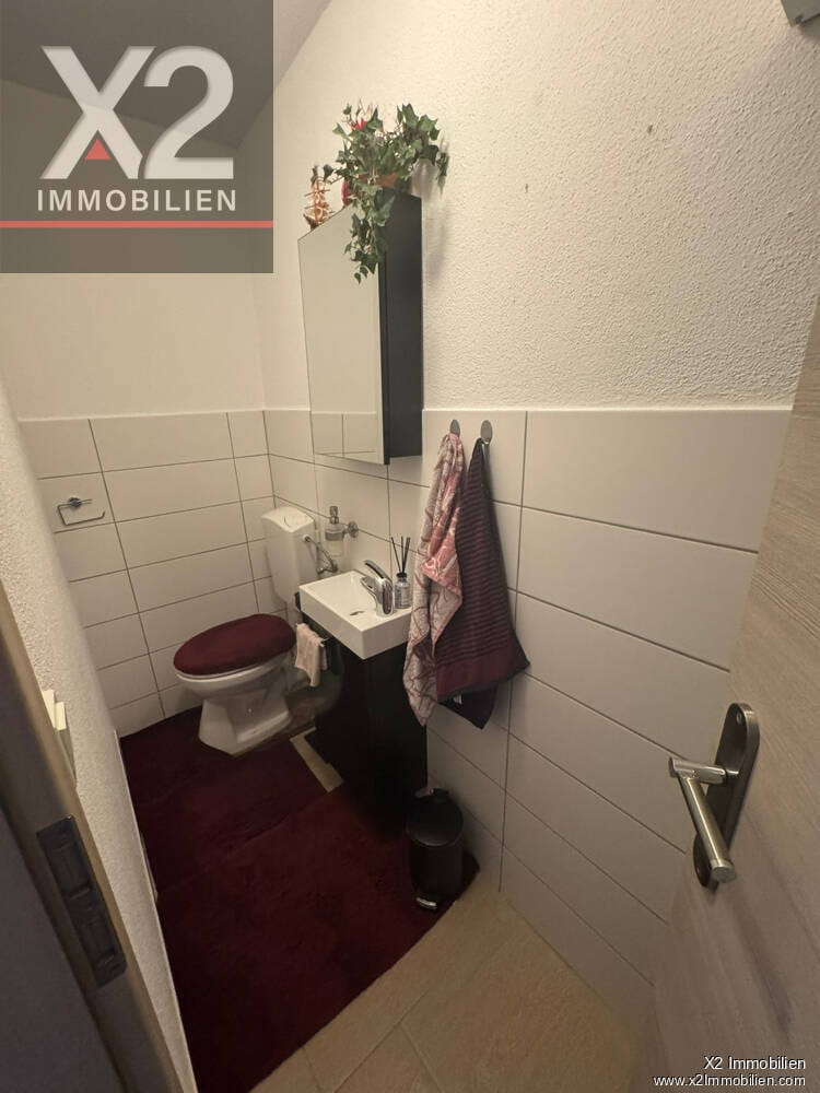 Immobilie in Reil - Renoviertes Einfamilienhaus mit Wohnung zu verkaufen - Reil !Kapitalanlage! - Bild 3