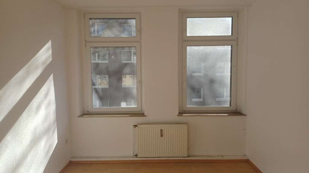 Immobilie in Gelsenkirchen - Renditestarke ca. 11% mitten in GE-Resse: Helle 3-Zimmer-Wohnung - Bild 2
