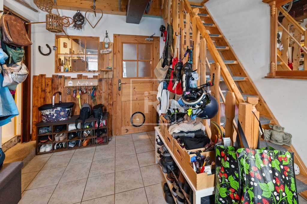 Immobilie in Bargenstedt - Ein Zuhause mit Geschichte und Zukunft – Reetdachhaus mit Einliegerwohnung und großem Grundstück - Bild 1