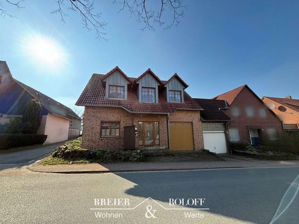 Immobilie in Auetal - Modernes Einfamilienhaus mit Wärmepumpe in Hattendorf - Bild 1