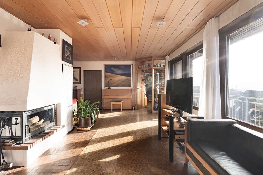 Immobilie in Münchweiler am Klingbach - Energetisch aufgewertetes Haus am Waldrand-Südhanglage - Bild 2