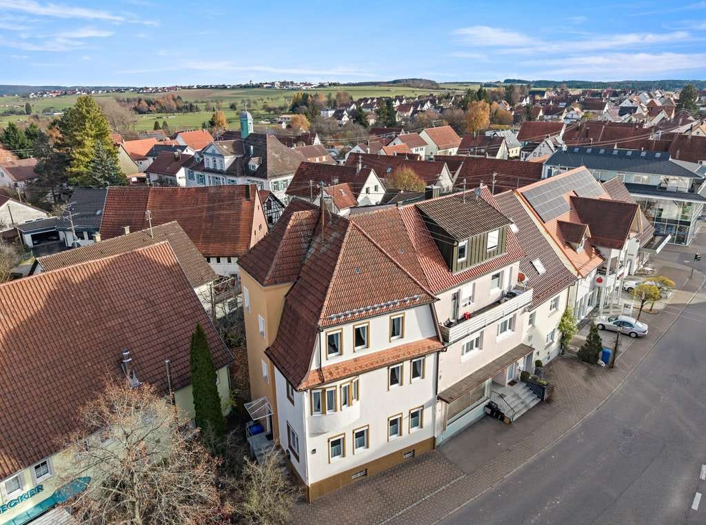 Immobilie in Winterlingen - Großzügige Doppelhaushälfte in zentrale Lage - Bild 0