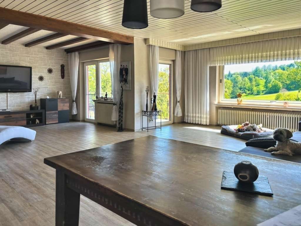 Immobilie in Eitelborn - Einfamilienhaus mit traumhaften Ausblick  - Bild 2