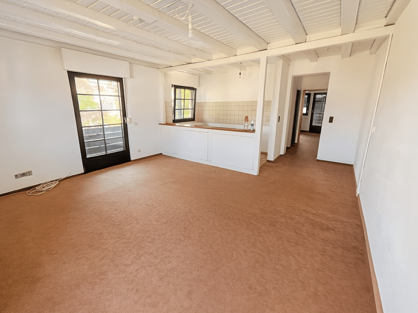 Immobilie in Eppertshausen - Seltene Gelegenheit: Moderne 2-Zimmer-Wohnung mit 3 Balkonen & offener Küche - Bild 2