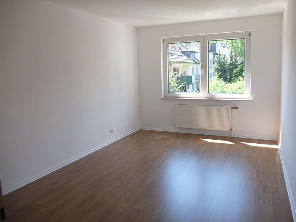 Immobilie in Solingen - Für Kapitalanleger - Interessantes Mehrfamilienhaus in Solingen-Mitte!!! - Bild 2