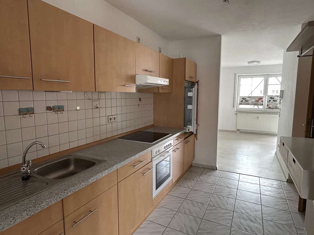 Immobilie in Furtwangen im Schwarzwald - Wohnen im Zentrum von Furtwangen – Komfortable 1,5-Zimmer Eigentumswohnung mit Balkon! - Bild 4