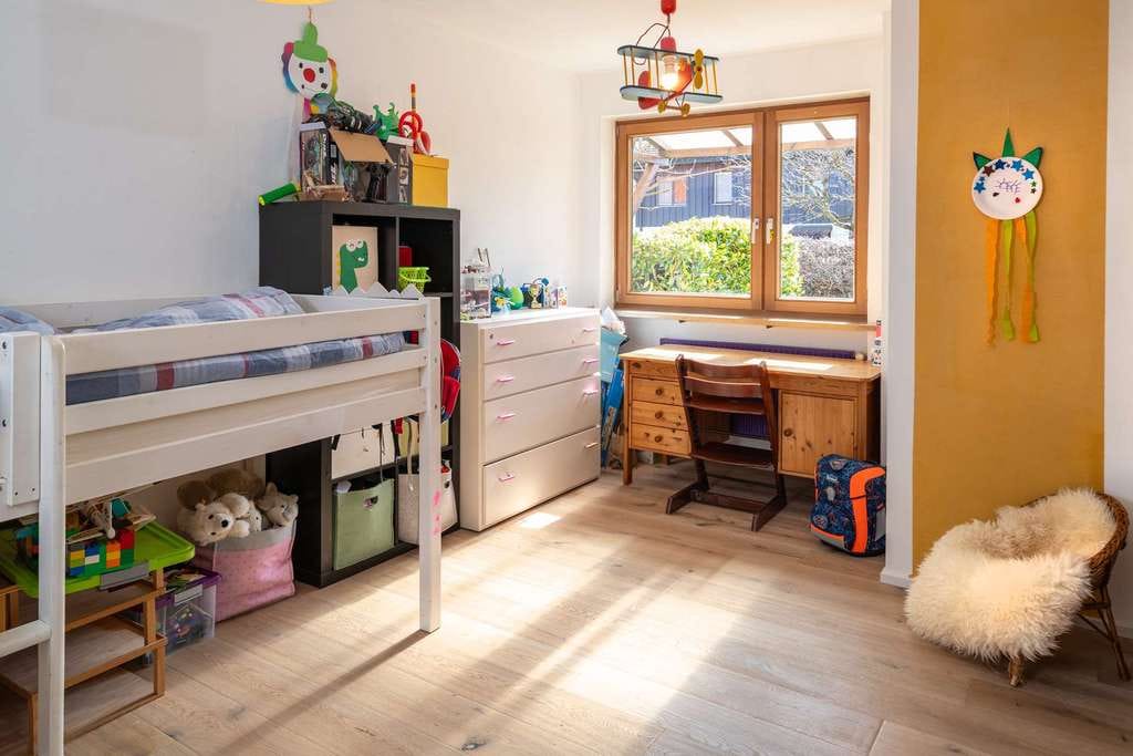 Immobilie in Baierbrunn - Mehr als eine Wohnung: Wohnen wie im eigenen Haus - Bild 1