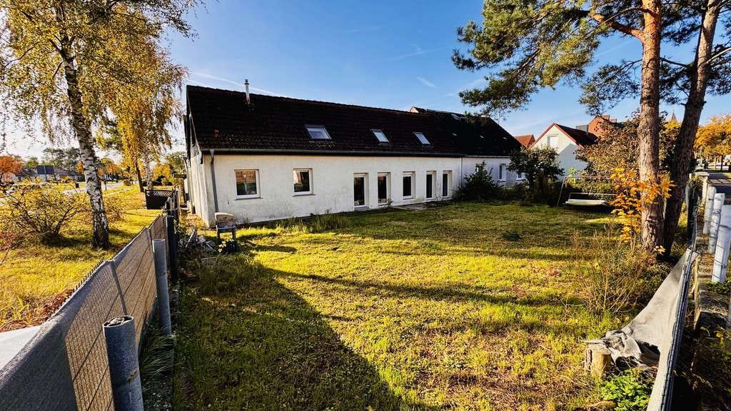 Immobilie in Klietz - Familienfreundliches Haus mit Kamin, Wintergarten & Gartenidylle im Herzen von Klietz - Bild 3