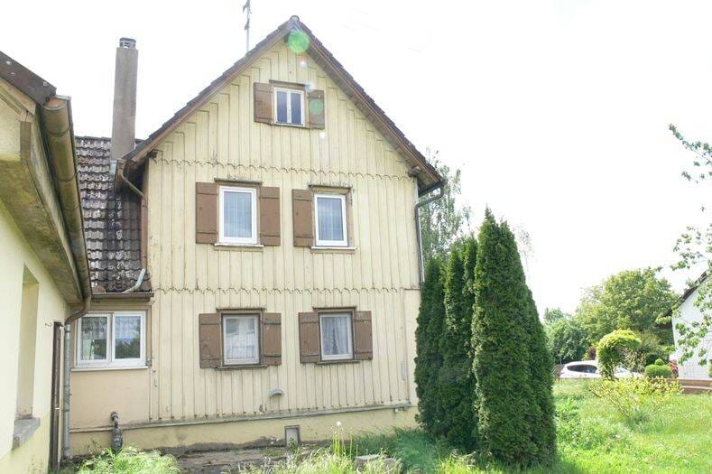 Immobilie in Kirchberg an der Jagst - EFH mit Garage und Schuppen in Kirchberg-Hornberg - Bild 2