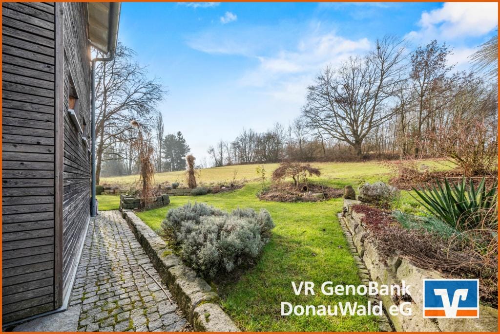 Immobilie in Offenberg - Traumhaus in ruhiger Wohnlage und herrlichem Blick ins Grüne! - Bild 1