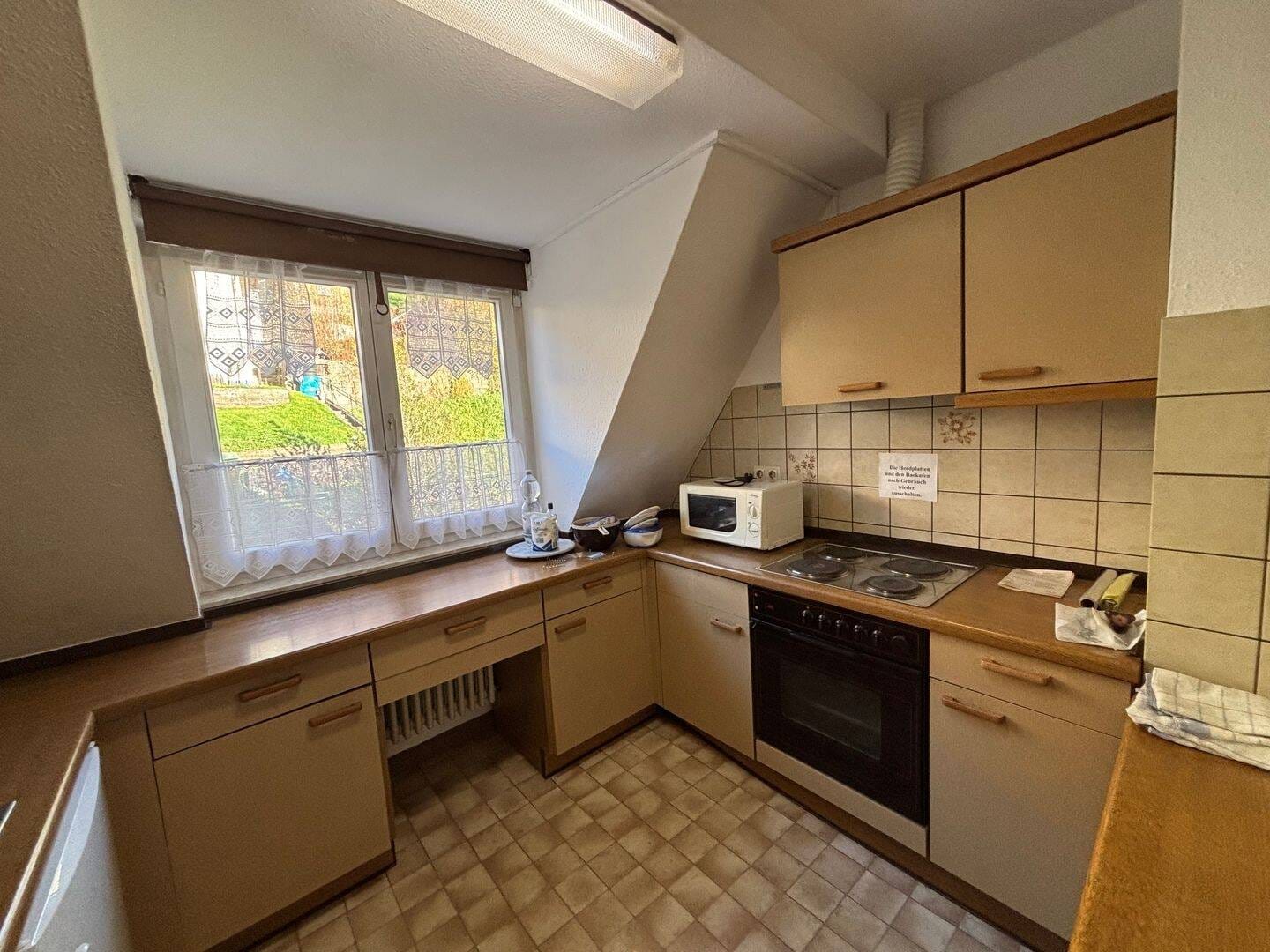 Immobilie in Schramberg - Interessante Dreizimmerwohnung mit Garage in sonniger Wohngegend - Bild 4