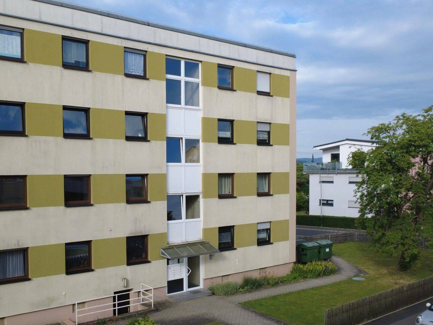 Immobilie in Mitterteich - Familienhit in Mitterteich: Kurze Wege, glückliche Kinder, entspannte Eltern - Bild 1