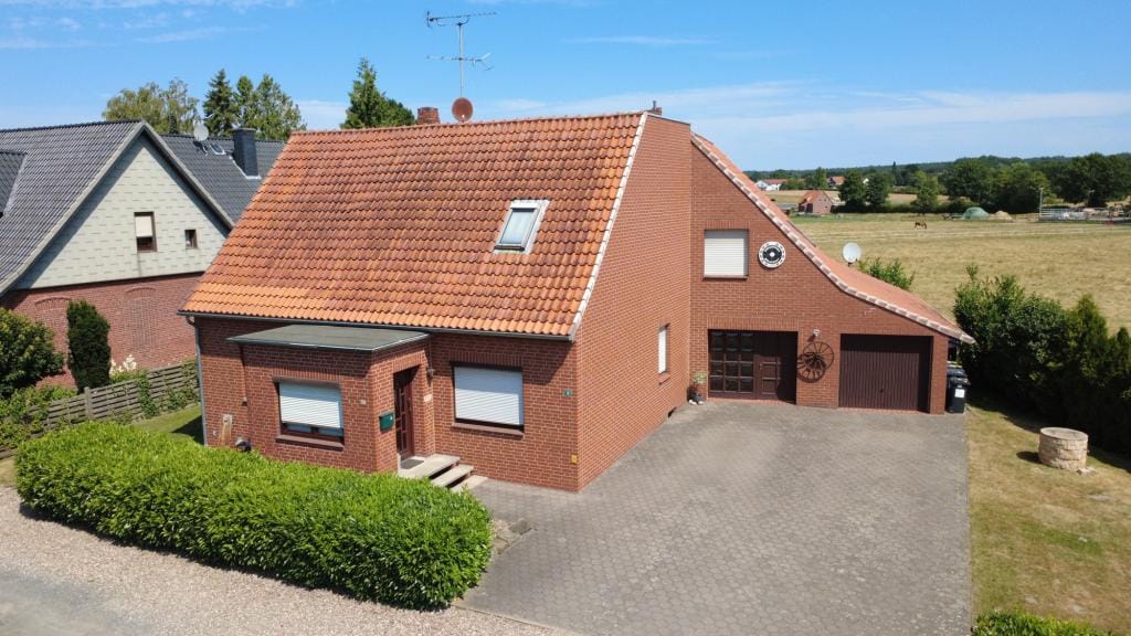 Immobilie in Rehburg-Loccum - Einfamilienhaus freistehend in Rehburg-Loccum (Münchehagen) - Bild 0