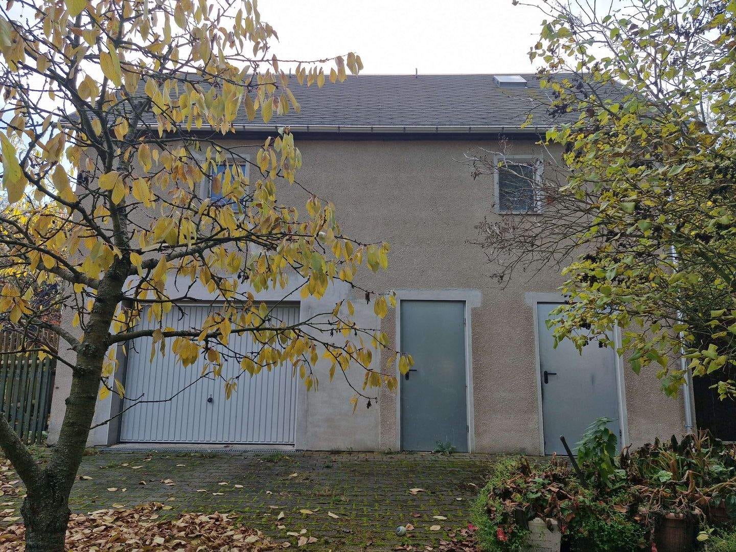 Immobilie in Pockau-Lengefeld - Großes Grundstück, ruhige Lage, viel Potenzial - Doppelhaushälfte in Pockau! - Bild 2