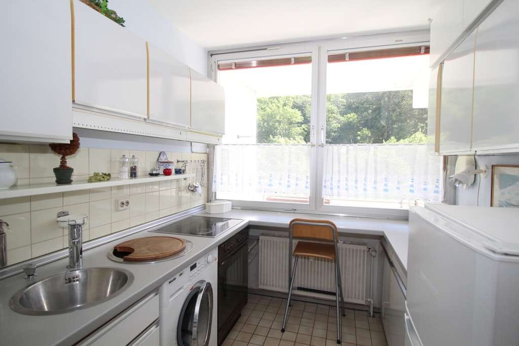 Immobilie in Eppstein - Gepflegte 3,5 Zimmer ETW mit herrlichem Ausblick + Garage in zentraler Lage - Bild 2