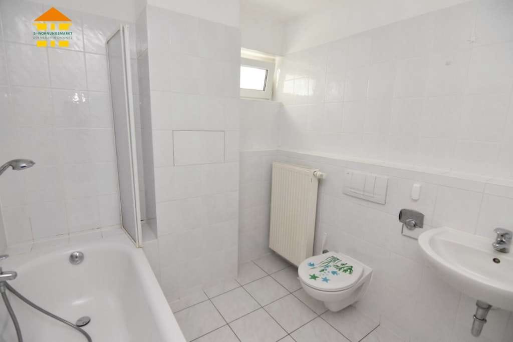 Immobilie in Burkhardtsdorf - *Kapitalanlage mit Weitblick –  2-Raum-Wohnung mit Balkon & Tiefgarage in Burkhardtsdorf* - Bild 2