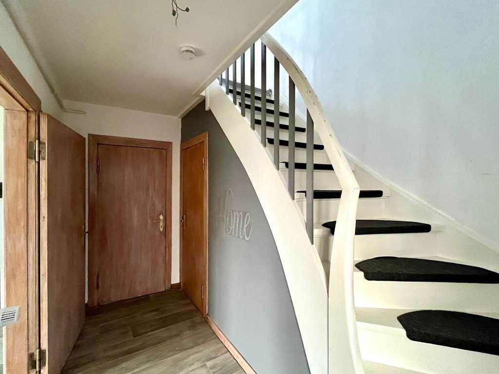 Immobilie in Groven - Klassisches Einfamilienhaus mit praktischen Details - Bild 4