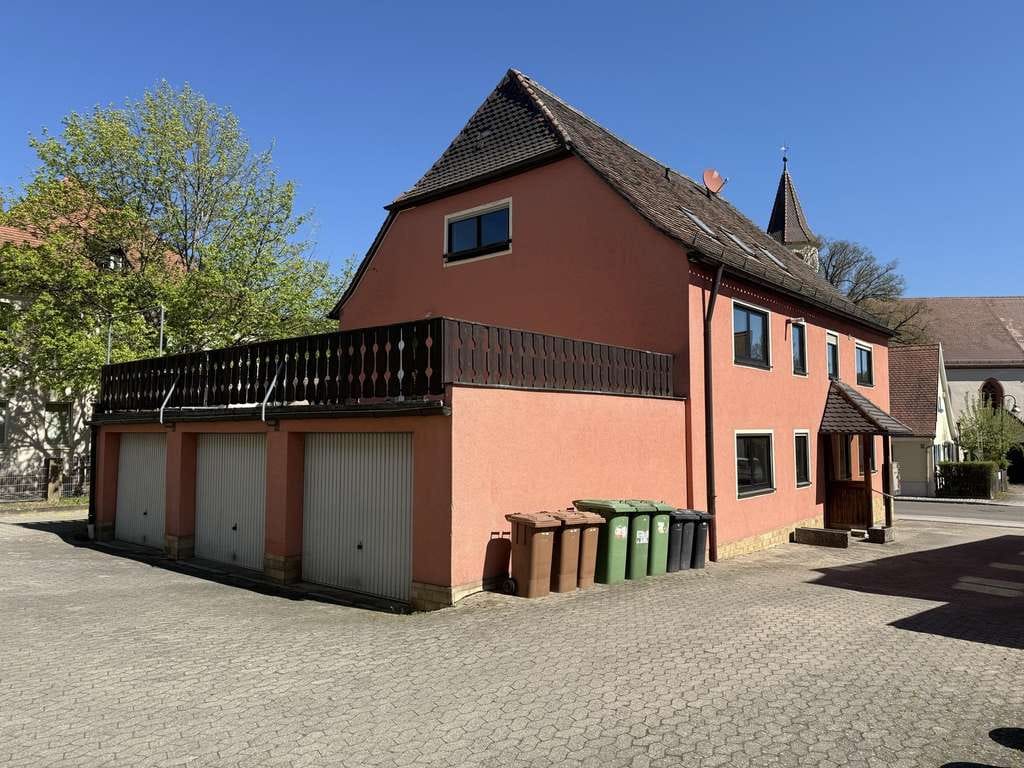 Immobilie in Ansbach - 3-Familienhaus in Ansbach-Schalkhausen - leerstehend, sofort bezugsfrei - Bild 0