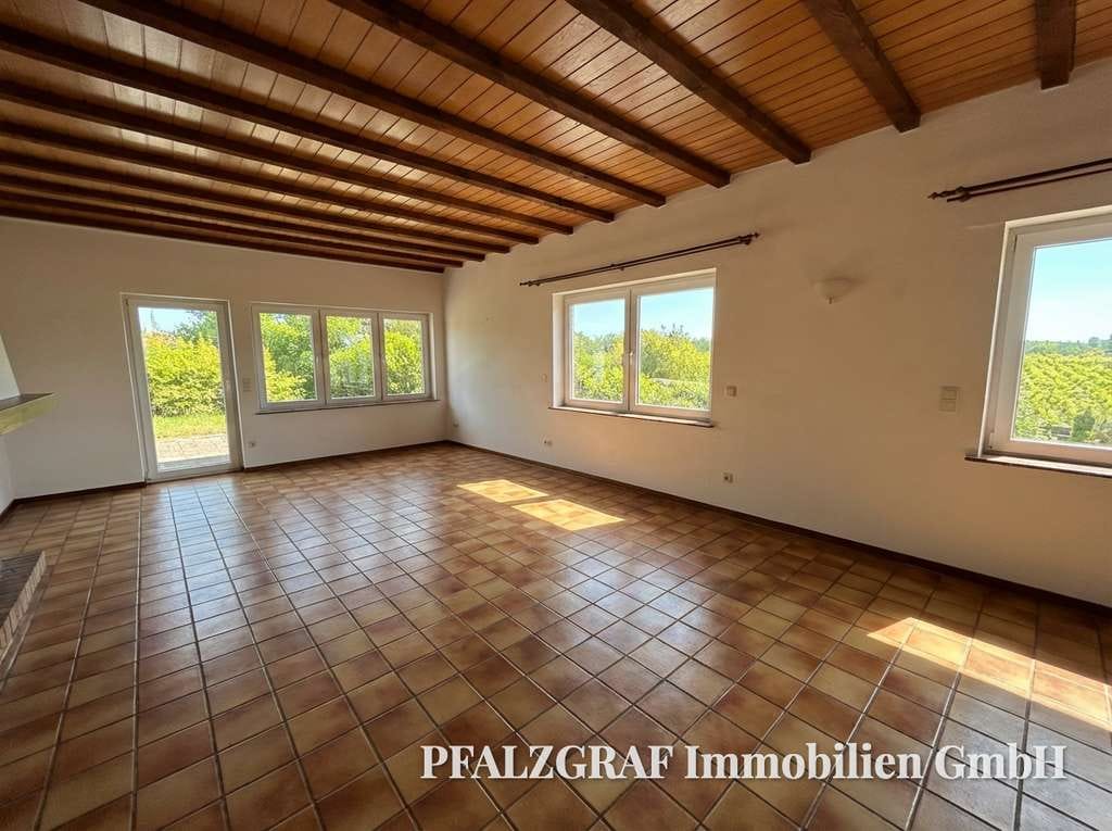 Immobilie in Münster-Sarmsheim - Fantastisches Einfamilienhaus - Riesige Garage und Werkstatt - Bild 2