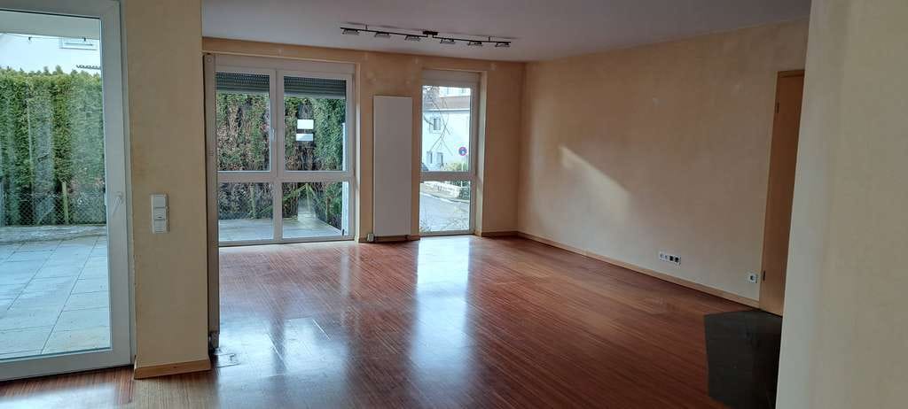 Immobilie in Urbach - Großzügiges sofort beziehbares Einfamilienhaus mit 13 Zimmern in Urbach - Bild 1