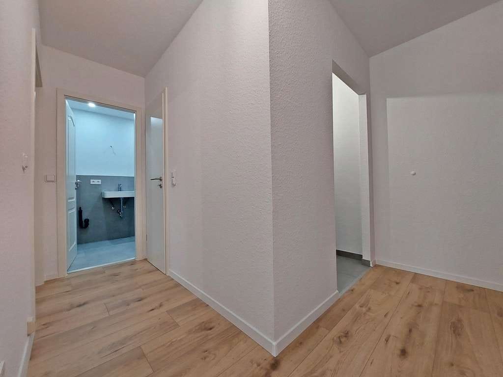 Immobilie in Niedernhausen - Sanierte 2-Zimmer-Wohnung mit Balkon - Ideal für Singles, Paare oder als smarte Kapitalanlage! - Bild 2