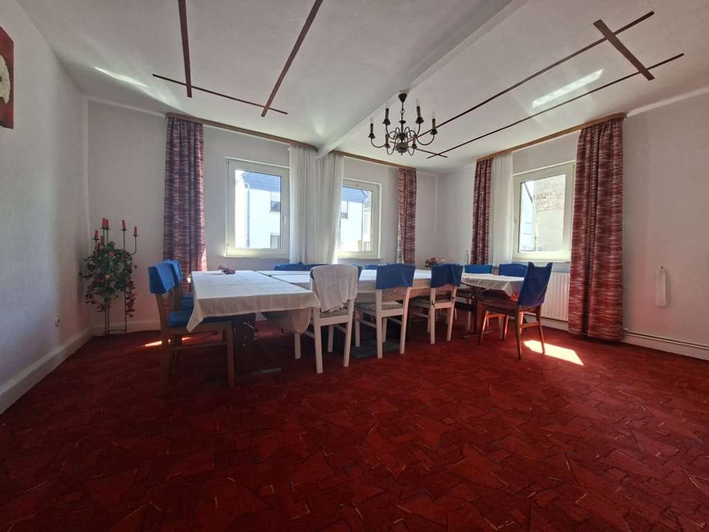 Immobilie in Groß-Gerau - Sanierungsbedürftiges Einfamilienhaus mit viel Potenzial - Bild 2