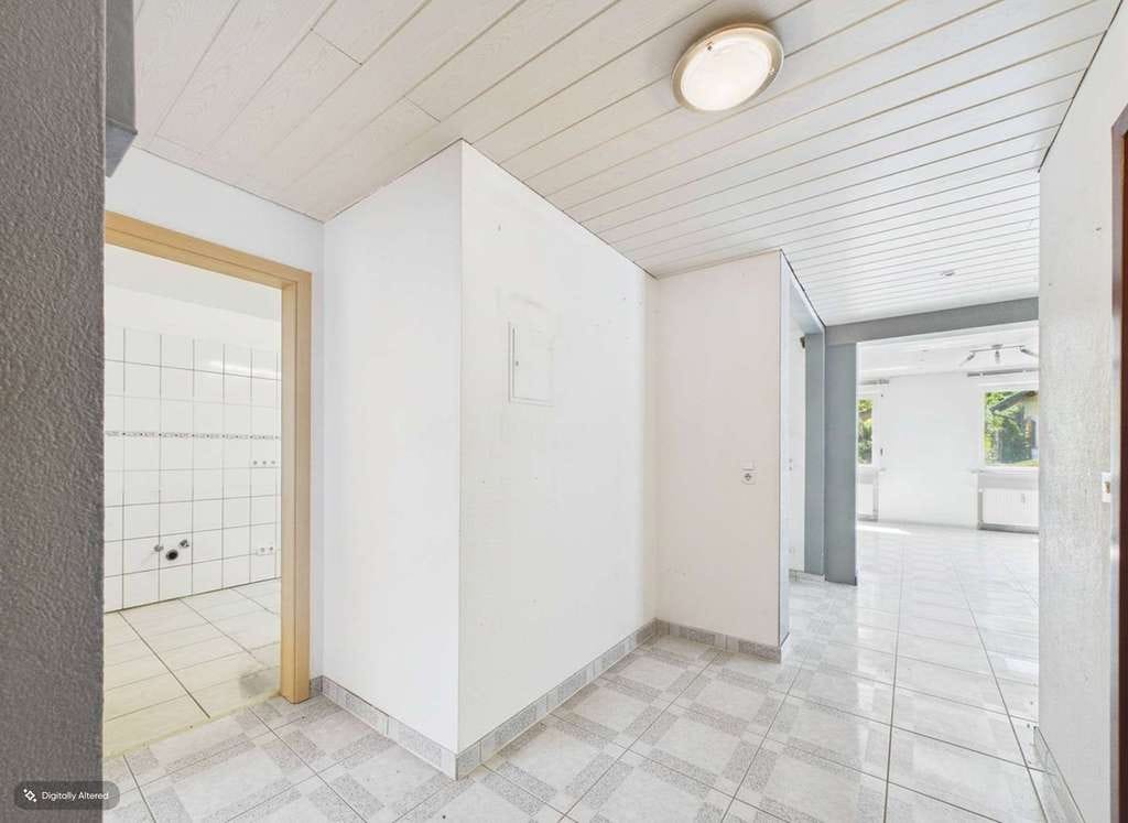Immobilie in Lahr/Schwarzwald - Einfamilienhaus in Lahr: 7 Zimmer & Potenzial zum Zweifamilienhaus - Bild 1