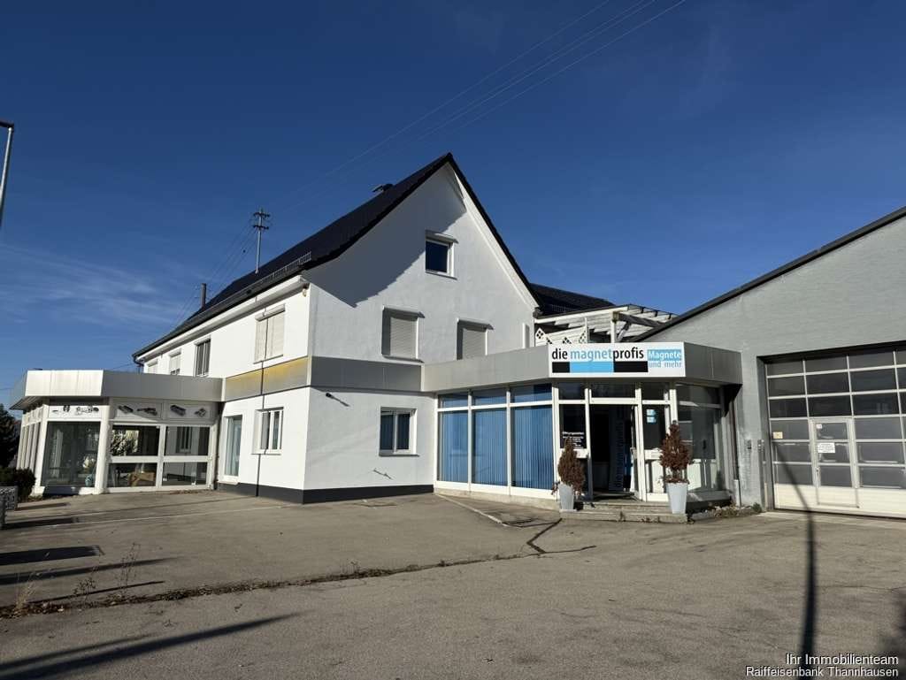Immobilie in Dinkelscherben - Ihr neues Erfolgsobjekt in Breitenbronn - repräsentatives Wohn- und Geschäftshaus zu Verkaufen! - Bild 0