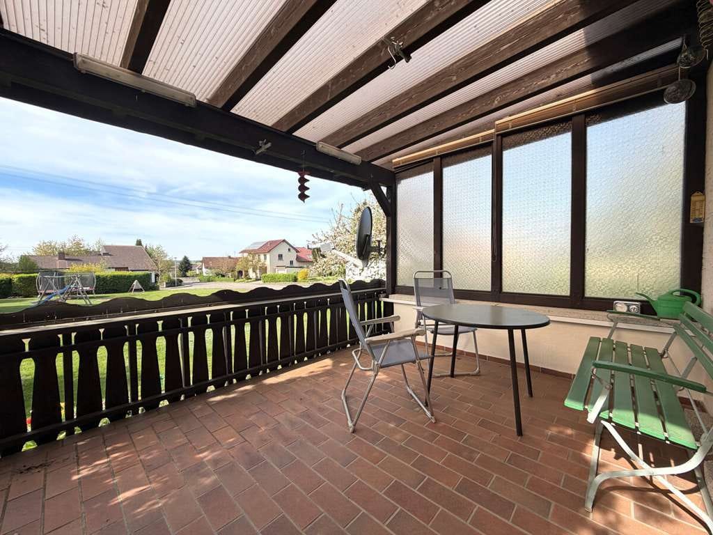 Immobilie in Gerstetten - Großzügiges Wohnhaus mit zwei separaten 3- Zimmer-Wohnungen, Süd-West-Garten und Garage - Bild 4
