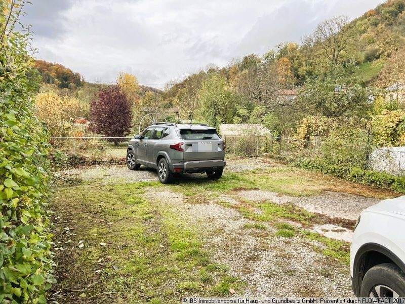 Immobilie in Wolpertshausen - Gemütliches Wohnhaus mit Werstatt im EG und tollem, großem Gartengrundstück - vielseitige Nutzung möglich - Bild 2