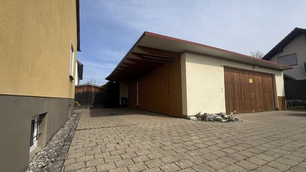 Immobilie in Bellenberg - **Einfamilienhaus mit Potenzial** - Bild 3