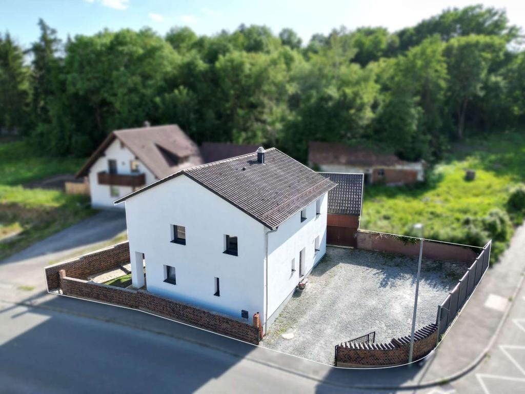 Immobilie in Mallersdorf-Pfaffenberg - Einfamilienhaus freistehend in Mallersdorf-Pfaffenberg - Bild 2