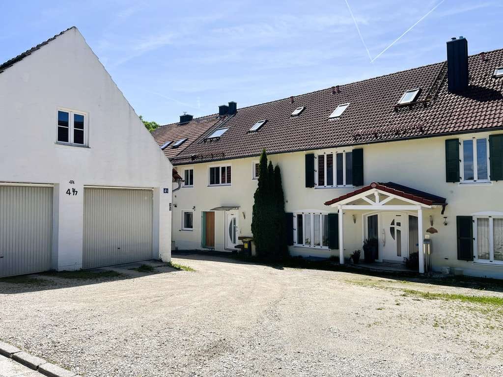 Immobilie in Hilgertshausen-Tandern - Hochwertiges Wohnensemble mit zusätzlichem Nebenhaus – Wohnen, Arbeiten und Mieteinnahmen vereint - Bild 3