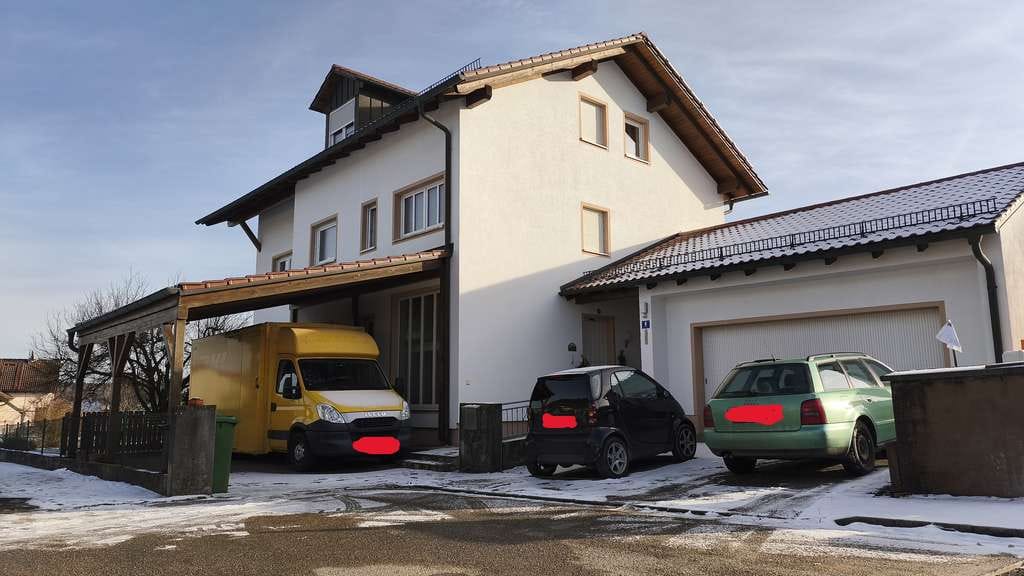 Immobilie in Kipfenberg - Doppelhaus mit Doppelgarage, Carport, PV-Anlage und großem Garten - Provisionsfrei! - Bild 4