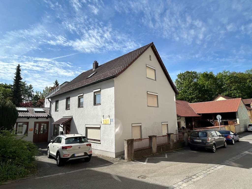 Immobilie in Straubing - Einfamilienhaus und ehemalige Schreinerei in Straubing  - Bild 2