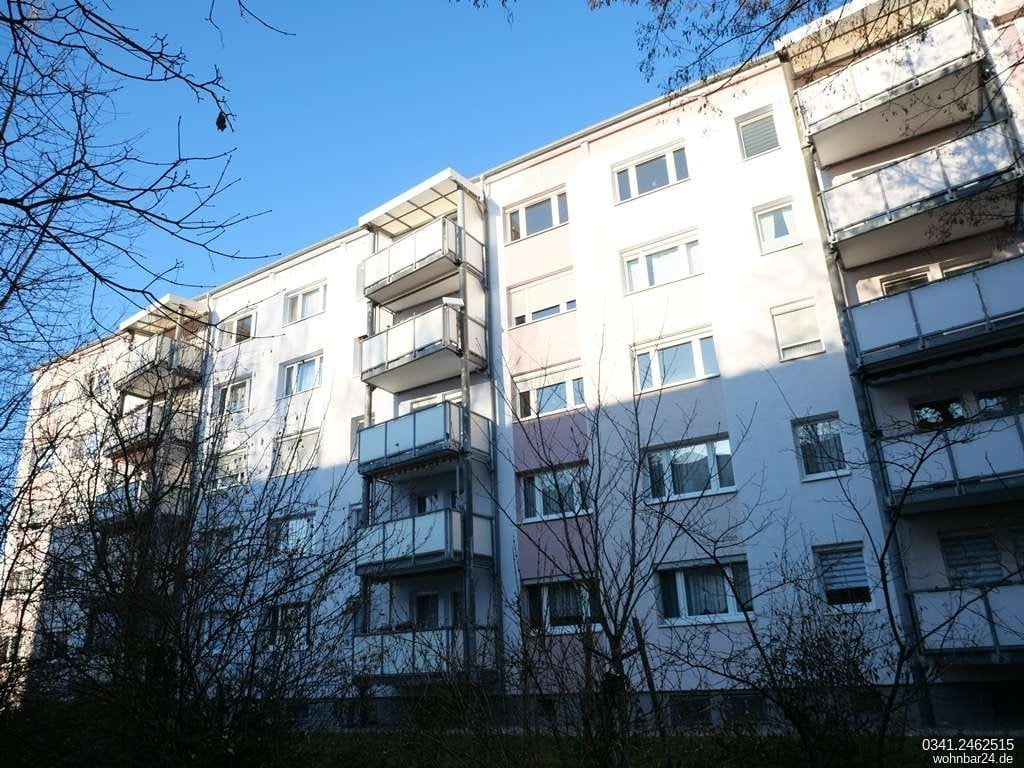 Immobilie in Neukieritzsch - [] neukieritzsch [] 2 raum im hochparterre [] toll saniertes bad [] einbauküche [] frei stehend [] - Bild 3