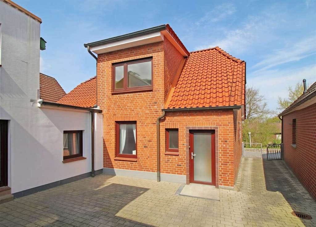 Immobilie in Bad Segeberg - Charmantes Einfamilienhaus mit Blick zum Kalkberg - Bild 1