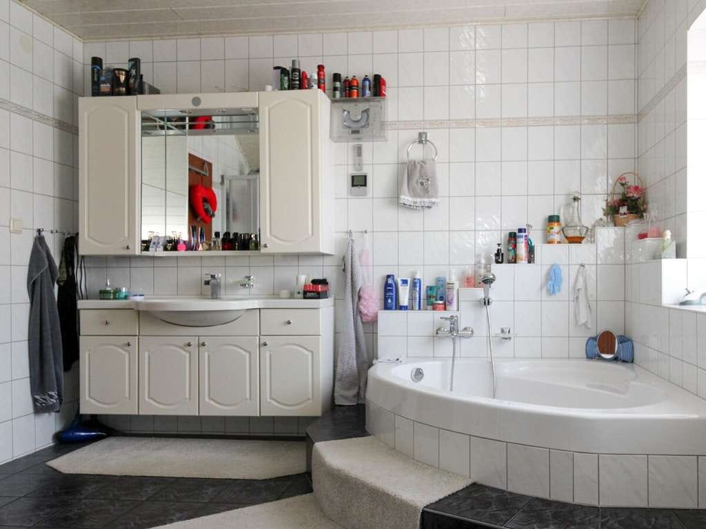 Immobilie in Frankenheim/Rhön - Großzügiges Einfamilienhaus mit Kamin und großem Grundstück in Frankenheim - Bild 4