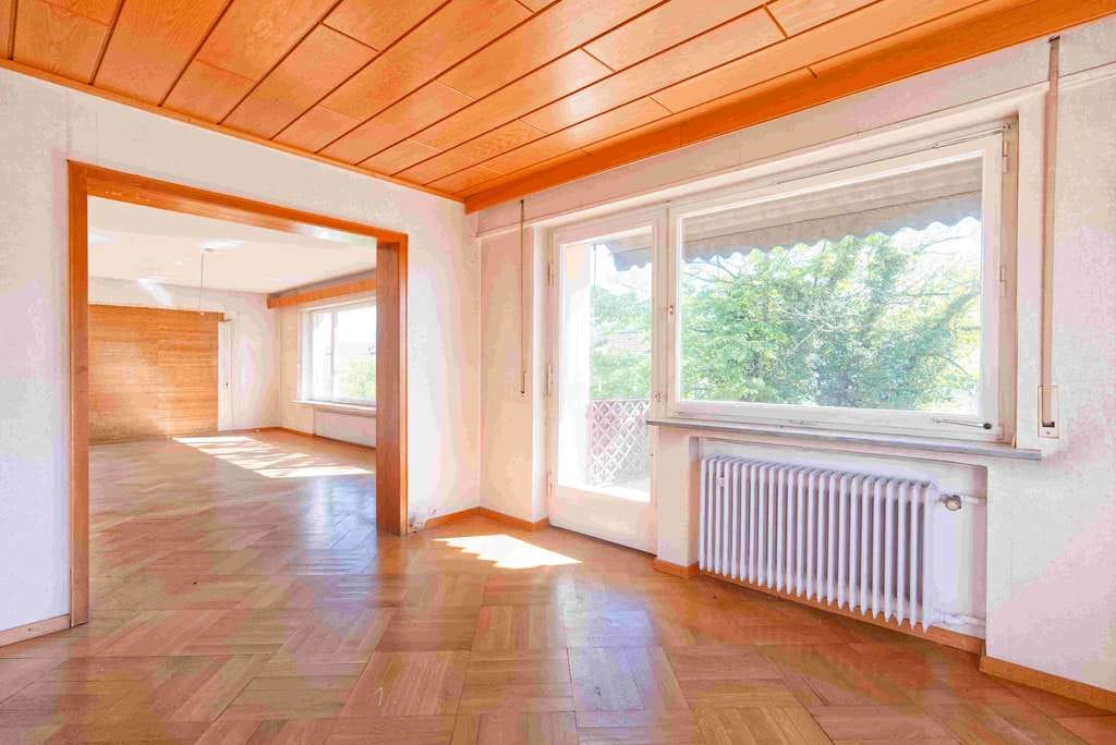 Immobilie in Urbach - Großzügiges Einfamilienhaus in Bestlage in Urbach - Bild 0