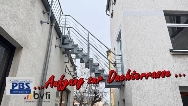 Immobilie in Neukirchen/Pleiße - ++++ MEHRFAMILIENHAUS MIT 4 WE & METALLBAUWERKSTATT ZU VERKAUFEN ++++ EIGENBEDARF & KAPITALANLAGE +++ - Bild 2