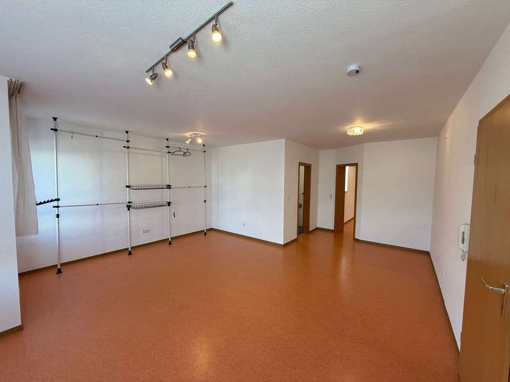 Immobilie in Schwedelbach - Tolles Einfamilienhaus in ruhiger Lage von Schwedelbach - Bild 3