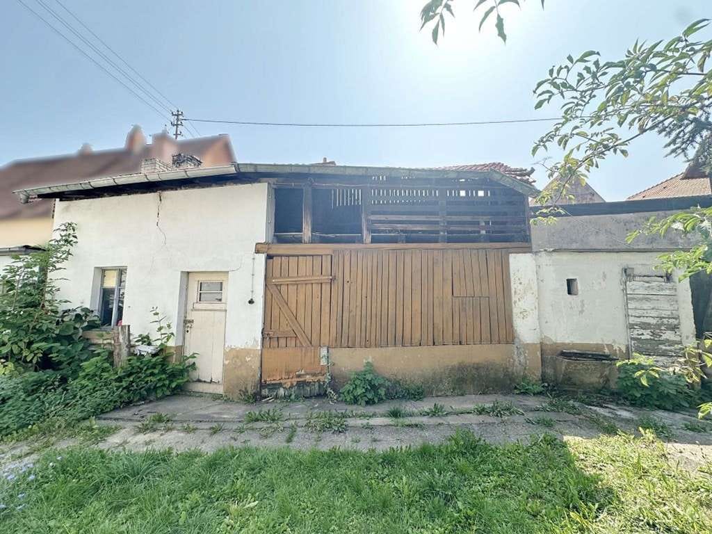 Immobilie in Böhl-Iggelheim - Spitzenpreis: Renovierungsbedürftiges Haus mit großem Grundstück, Innenhof und ausbaufähiger Scheune - Bild 2