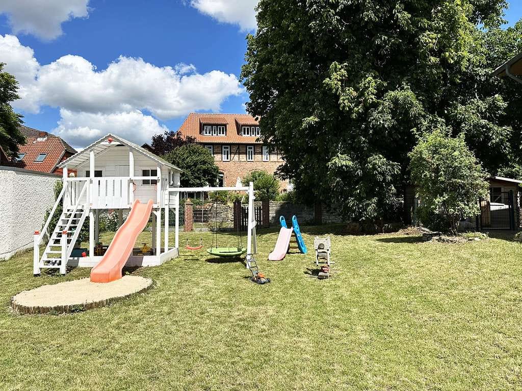 Immobilie in Groß Twülpstedt - Moderne Stadtvilla mit großem Garten und Carport in Groß Twülpstedt – provisionsfrei vom Eigentümer - Bild 2