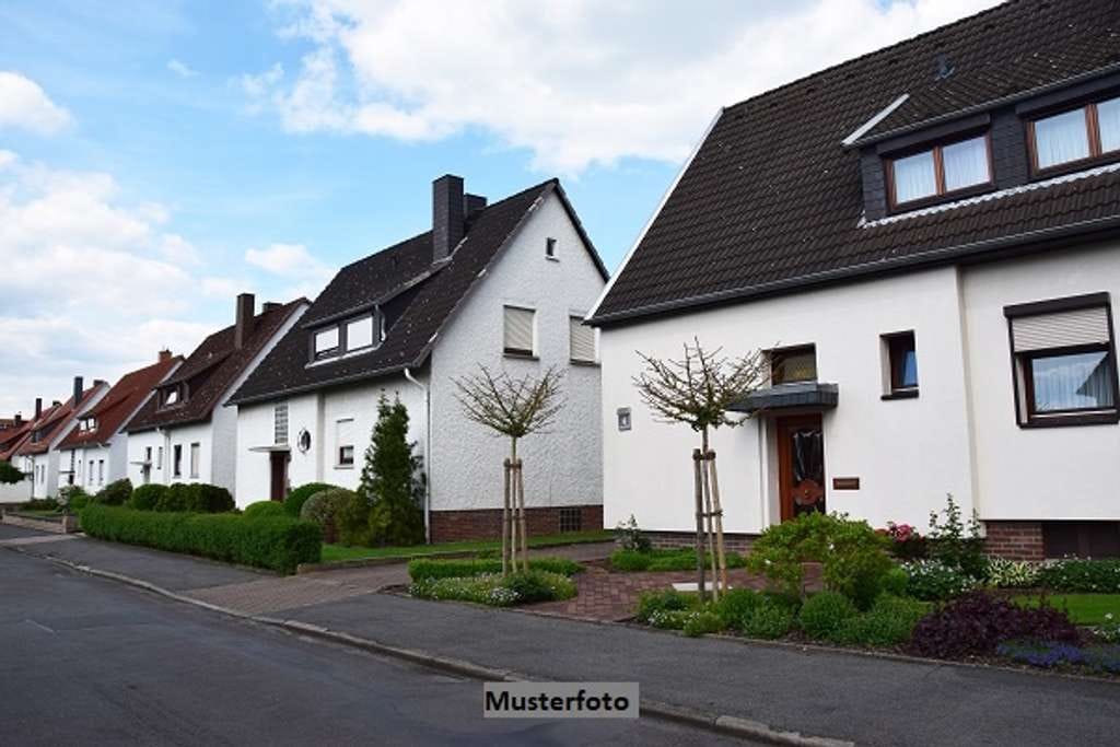Immobilie in Zimmern ob Rottweil - Großzügiges Einfamilienhaus in ruhiger Wohnlage - Bild 0